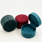 Modern Round Microfiber Jewelry Boxes: The Perfect Blend of Softness and Elegance