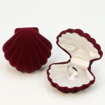 Velvet Flocked Shell-Shaped Jewelry Box Collection