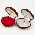Velvet Flocked Shell-Shaped Jewelry Box Collection