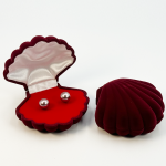 Velvet Flocked Shell-Shaped Jewelry Box Collection