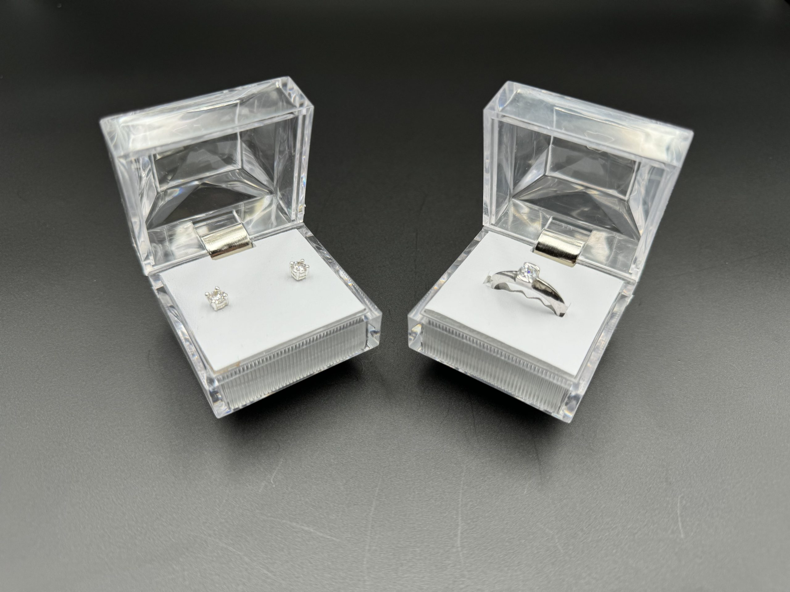 Crystal-Clear Acrylic Transparent Jewelry Box Collection